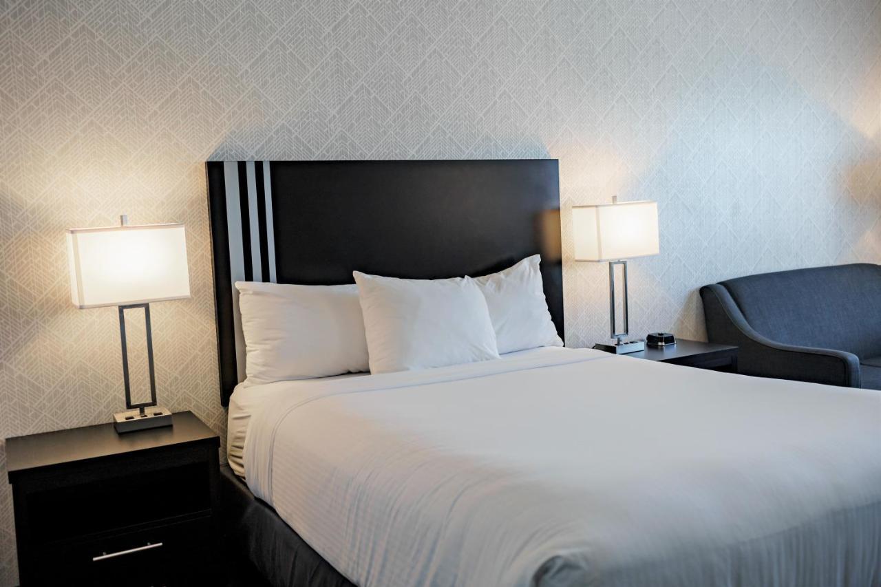 Park Inn By Radisson Edmonton Airport Leduc Εξωτερικό φωτογραφία